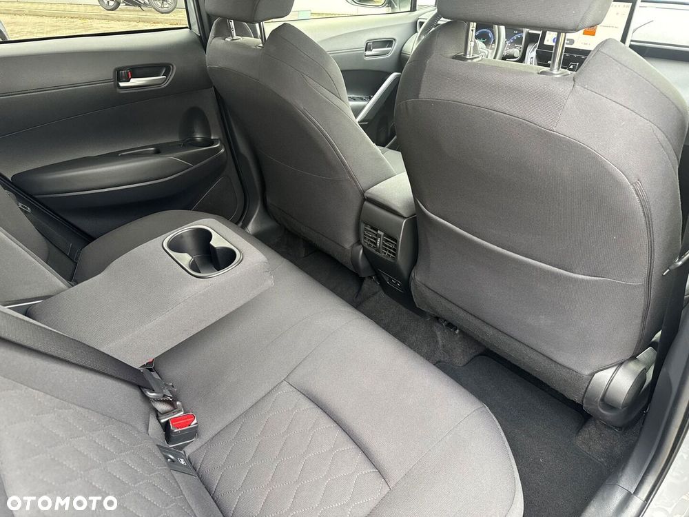 Toyota Corolla Cross 2.0 Hybrid Style - 17