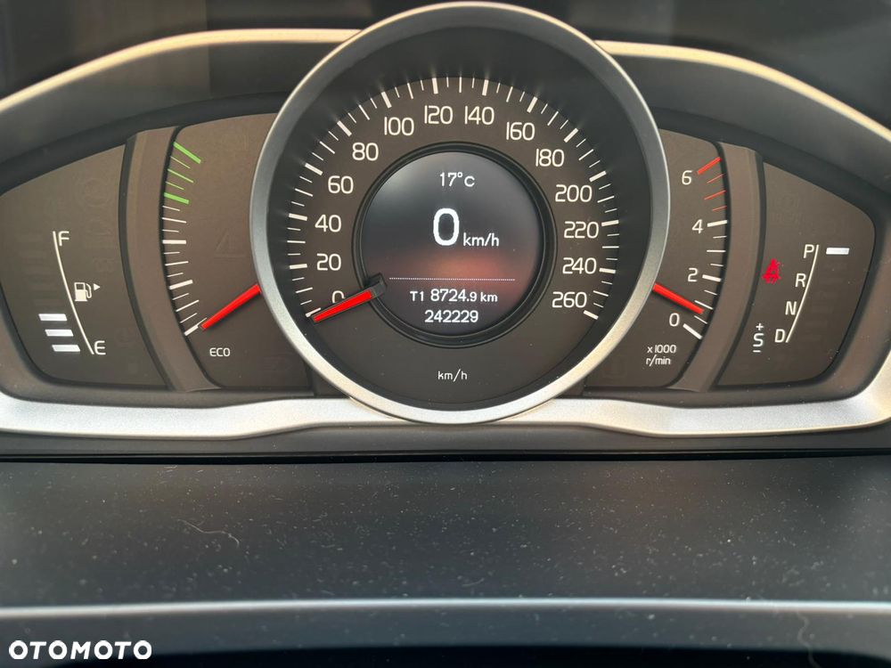 Volvo S60 D3 Kinetic - 12