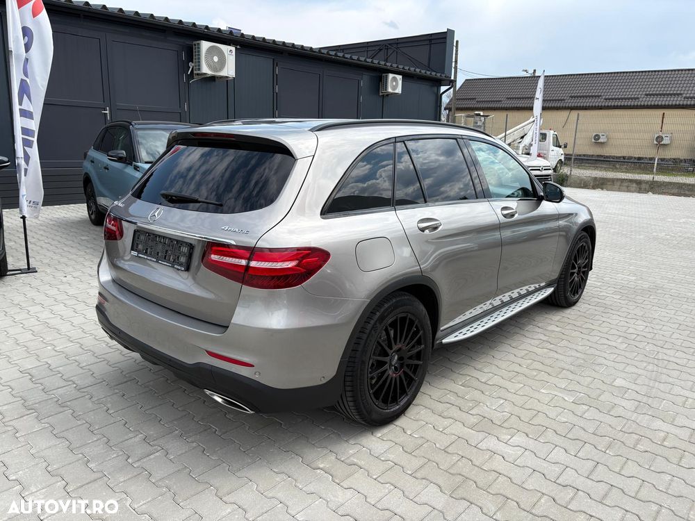Mercedes-Benz GLC 300 4MATIC 9G-TRONIC AMG Line - 4