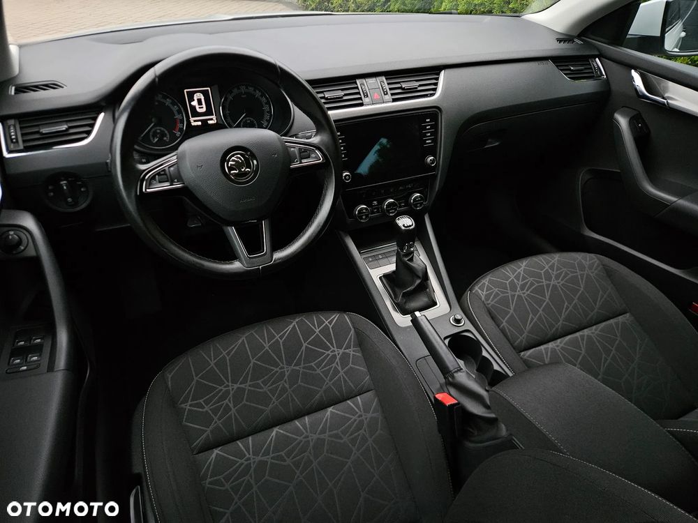 Skoda Octavia 2.0 TDI 4x4 Clever - 26