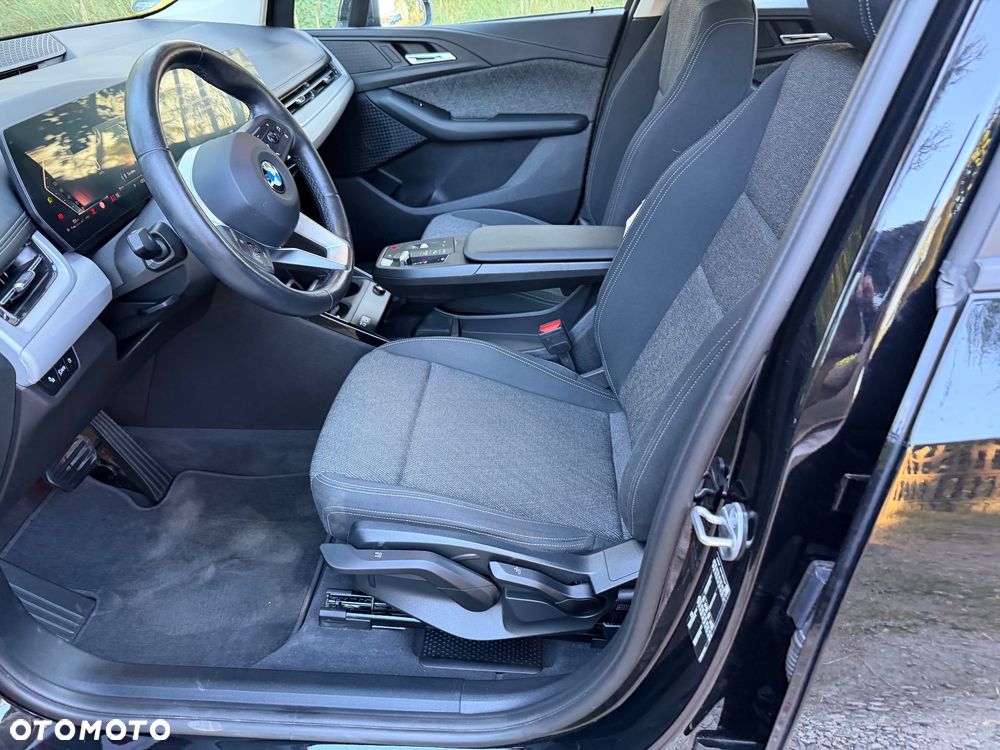 BMW Seria 2 218i Advantage - 14