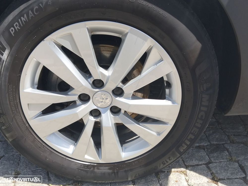 Peugeot 3008 1.5 BlueHDi Active - 10