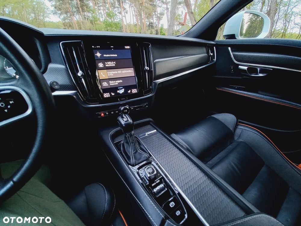 Volvo V90 - 33