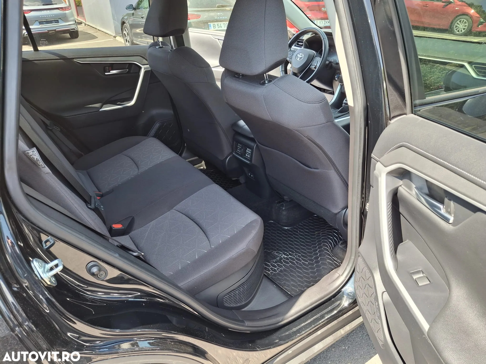 Toyota RAV4 2.5 Hybrid VVT-iE 4x4 Dynamic - 22