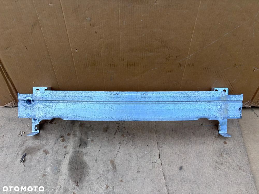 Audi A1 8X 8X0 Oryginalna Belka Zderzaka Przedniego 8X0807109C Zderzak Przód