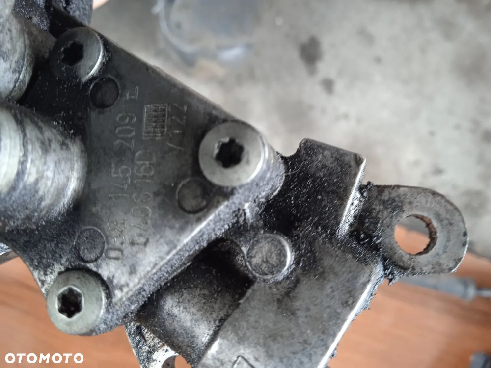 POMPA VACUM VW POlo 1.4 Tdi 038145209E - 8