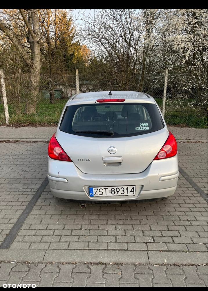 Nissan Tiida - 3