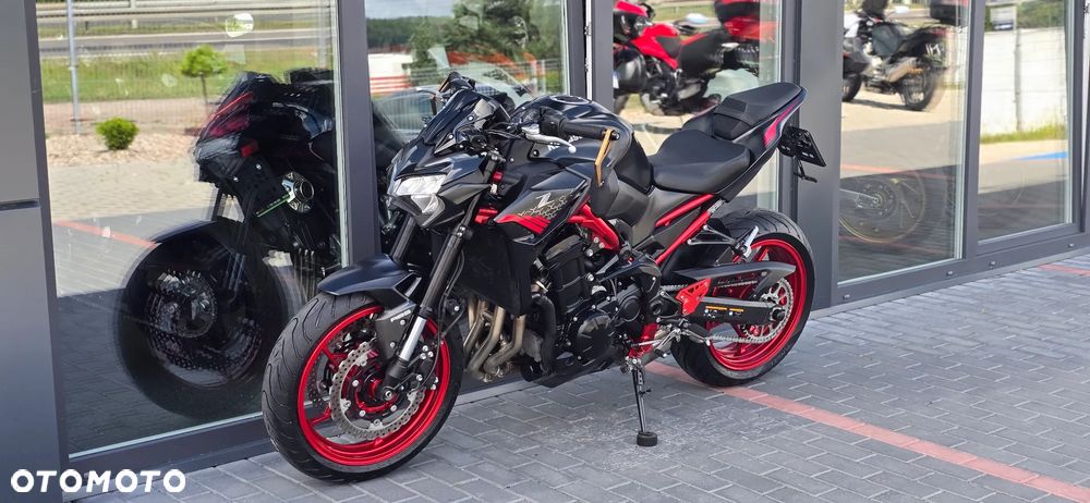 Kawasaki Z 900 - 20
