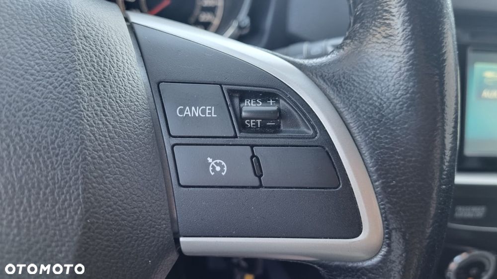 Mitsubishi ASX 1.6 Invite Navi - 25