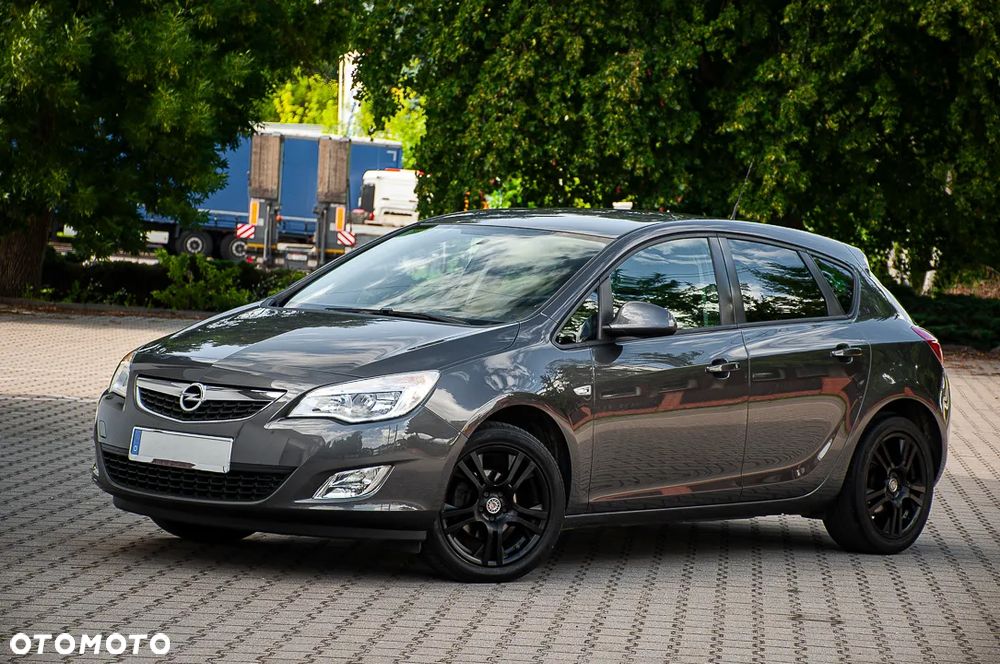 Opel Astra 1.4 Turbo Innovation - 24