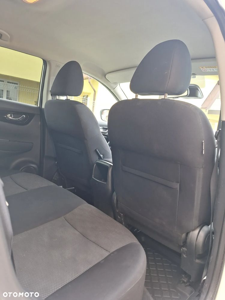 Nissan Qashqai 1.5 dCi DPF acenta - 9