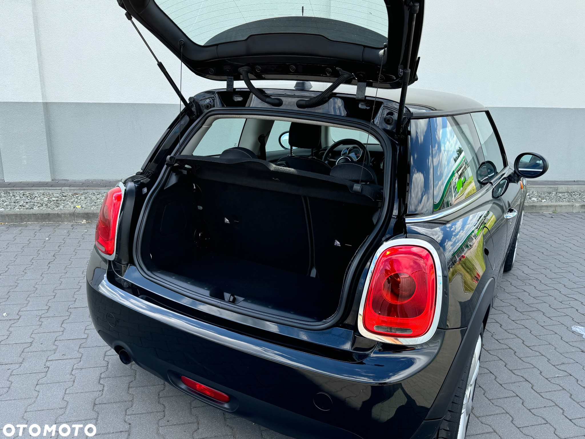 MINI ONE Standard - 9