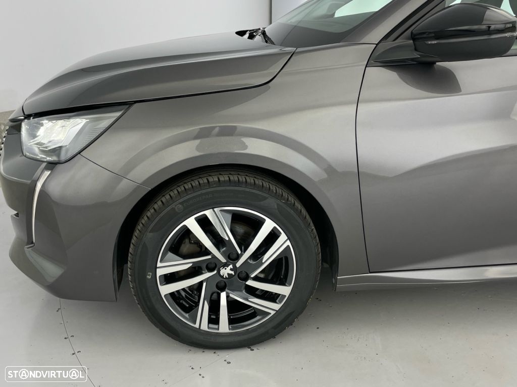Peugeot 208 1.2 PureTech Allure EAT8 - 19
