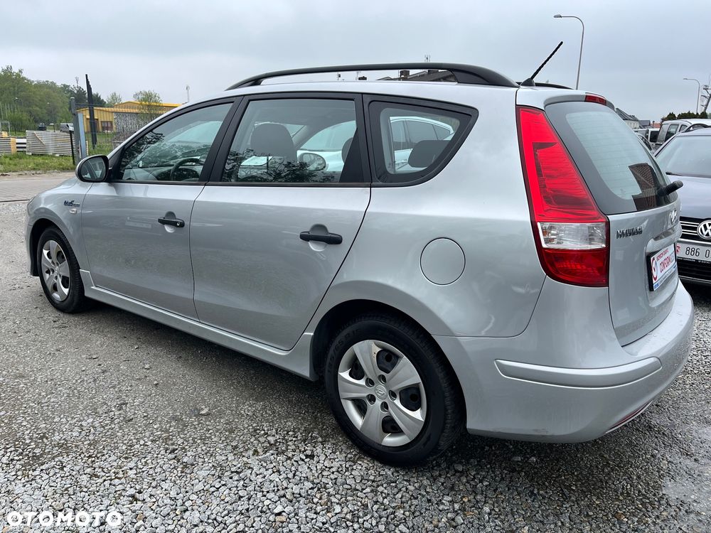 Hyundai i30 1.6 blue Comfort - 24