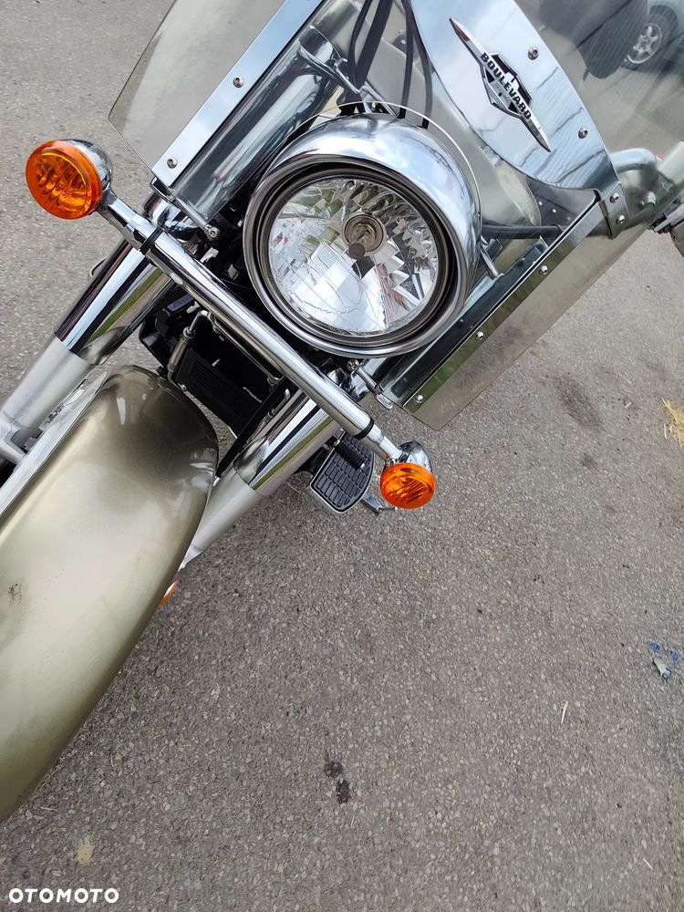 Suzuki VL 1500 Intruder LC - Boulevard C90 - 12
