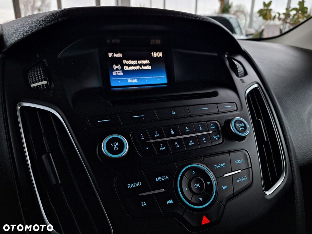 Ford Focus 1.6 Trend - 26