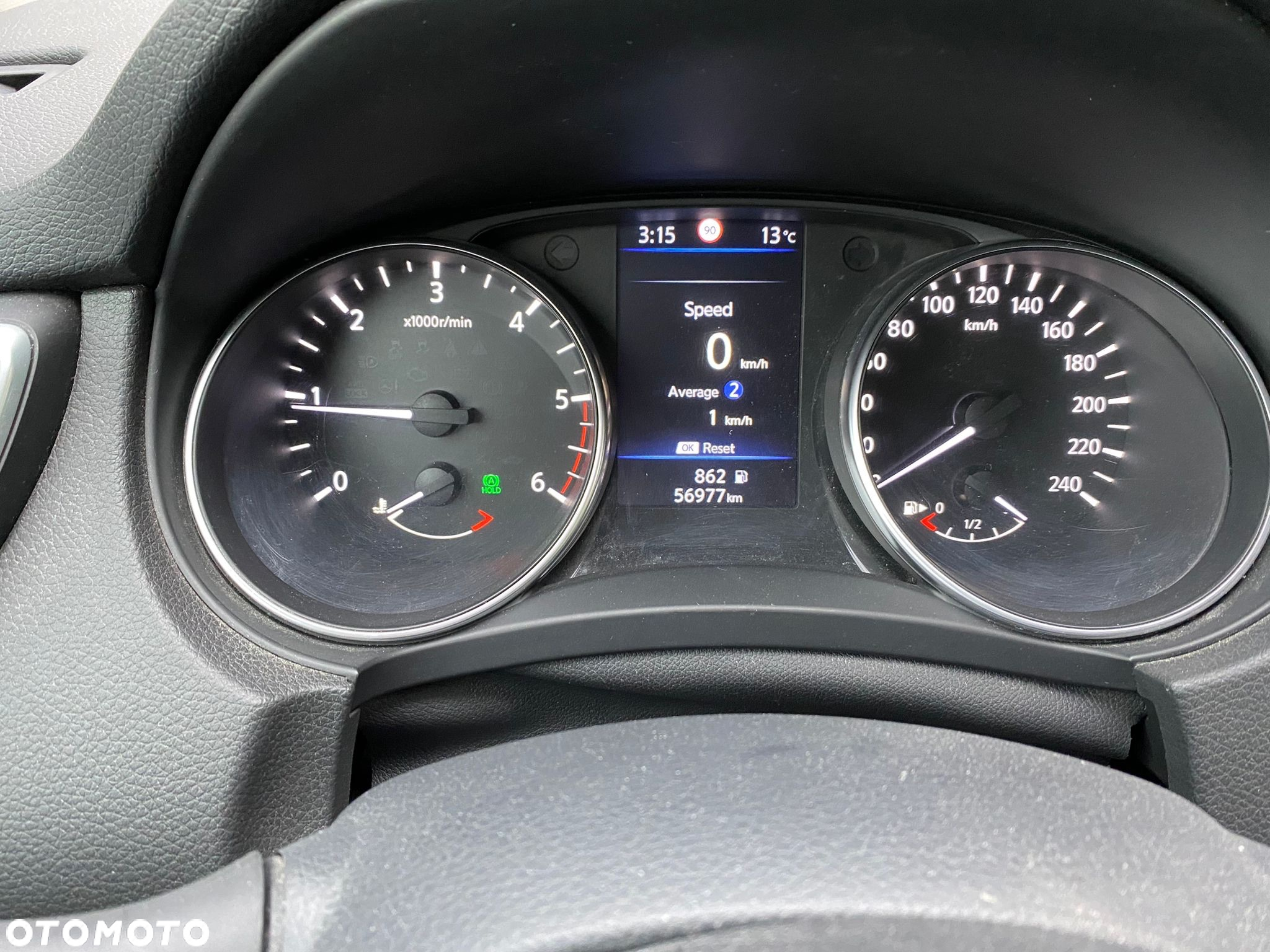 Nissan Qashqai 1.5 dCi N-Connecta - 12