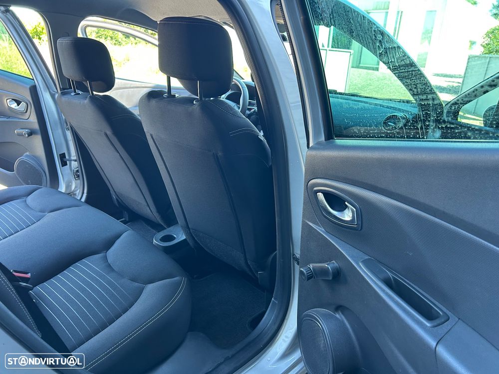 Renault Clio 1.5 dCi Limited EDition - 14