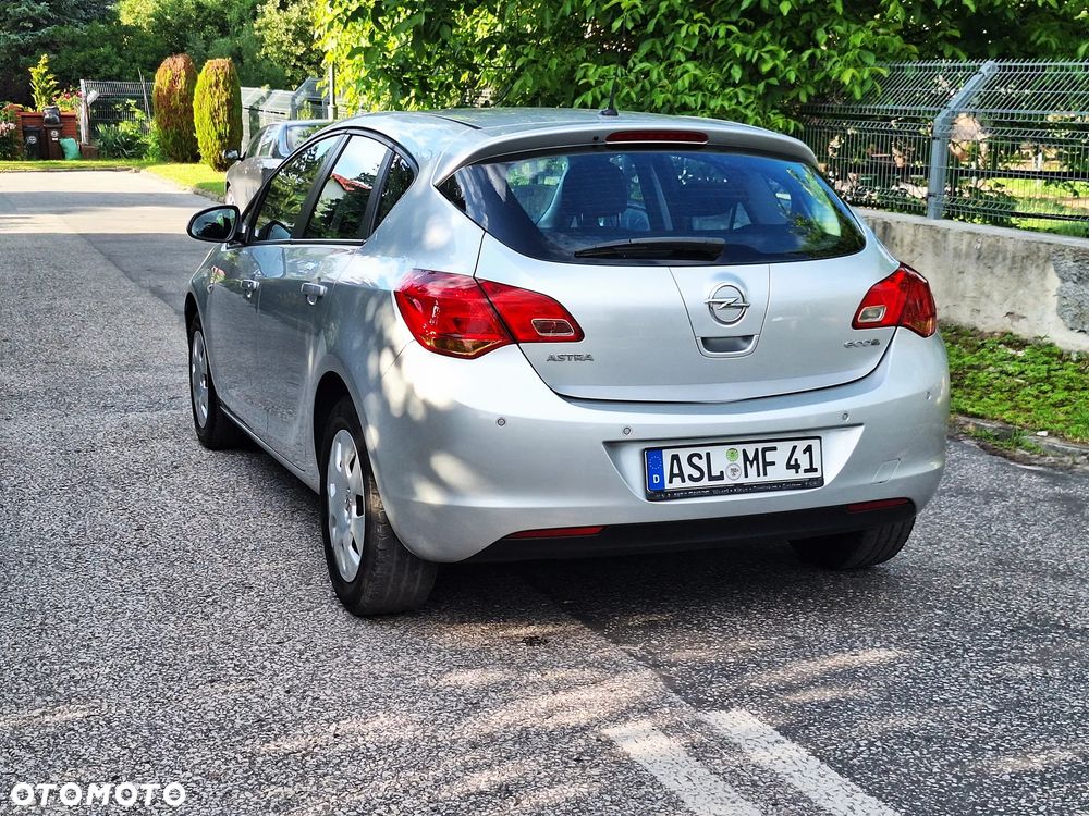 Opel Astra 1.4 Selection - 16