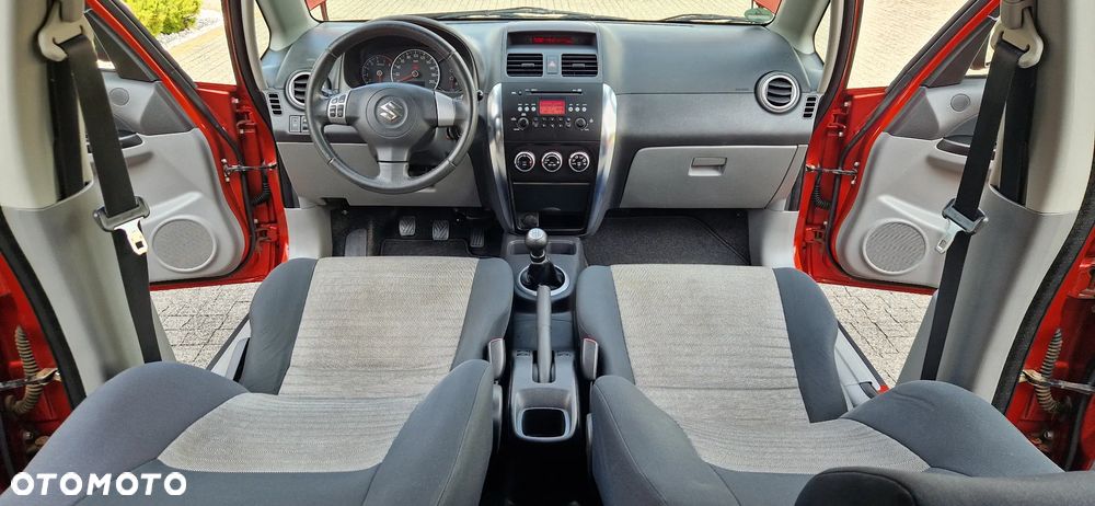 Suzuki SX4 1.6 VVT 4x2 Comfort Dance - 22