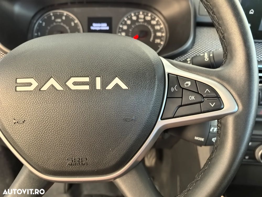 Dacia Logan TCe 90 CVT Prestige - 17