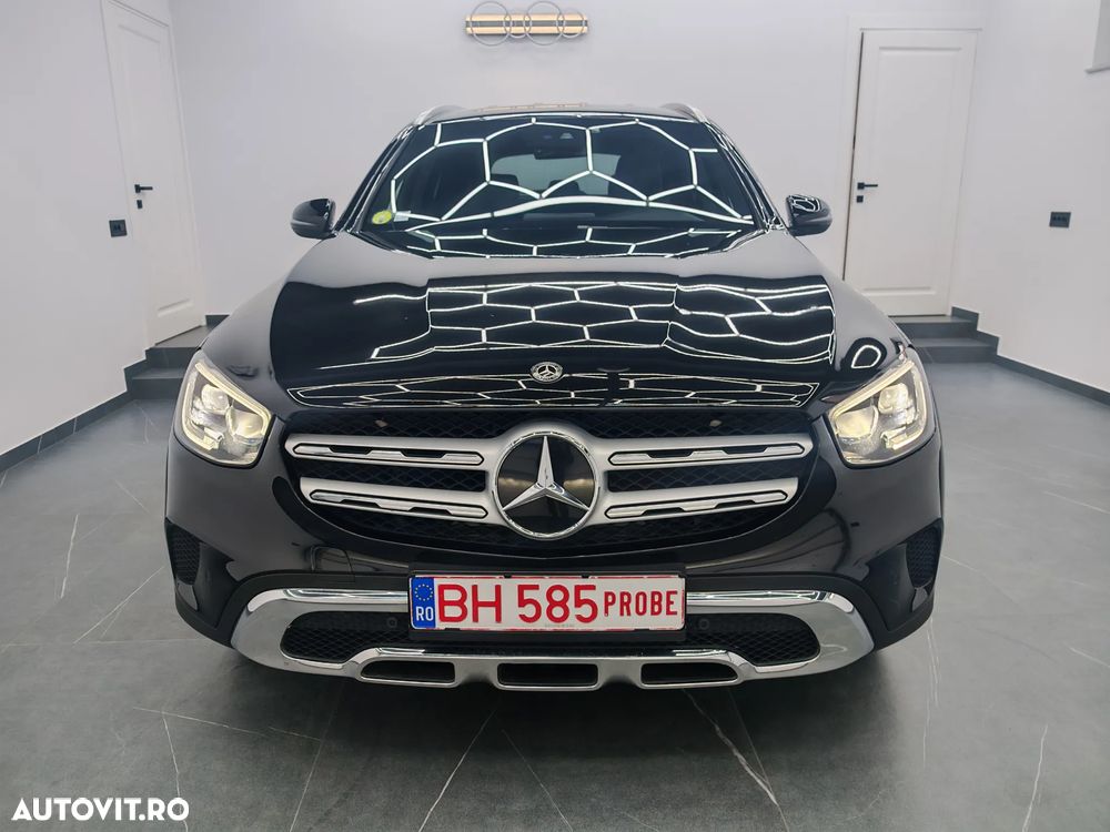 Mercedes-Benz GLC - 19