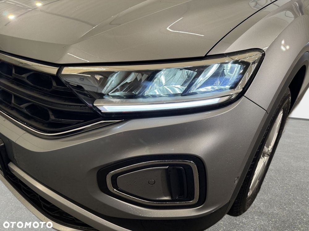 Volkswagen T-Roc - 10