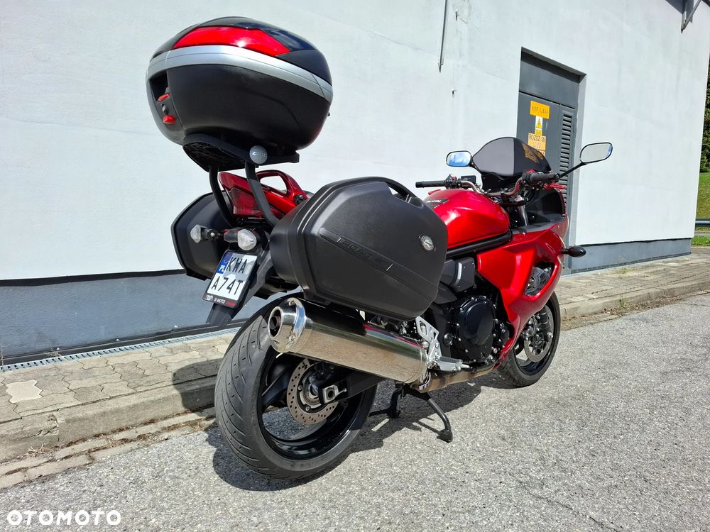 Suzuki GSX - 4