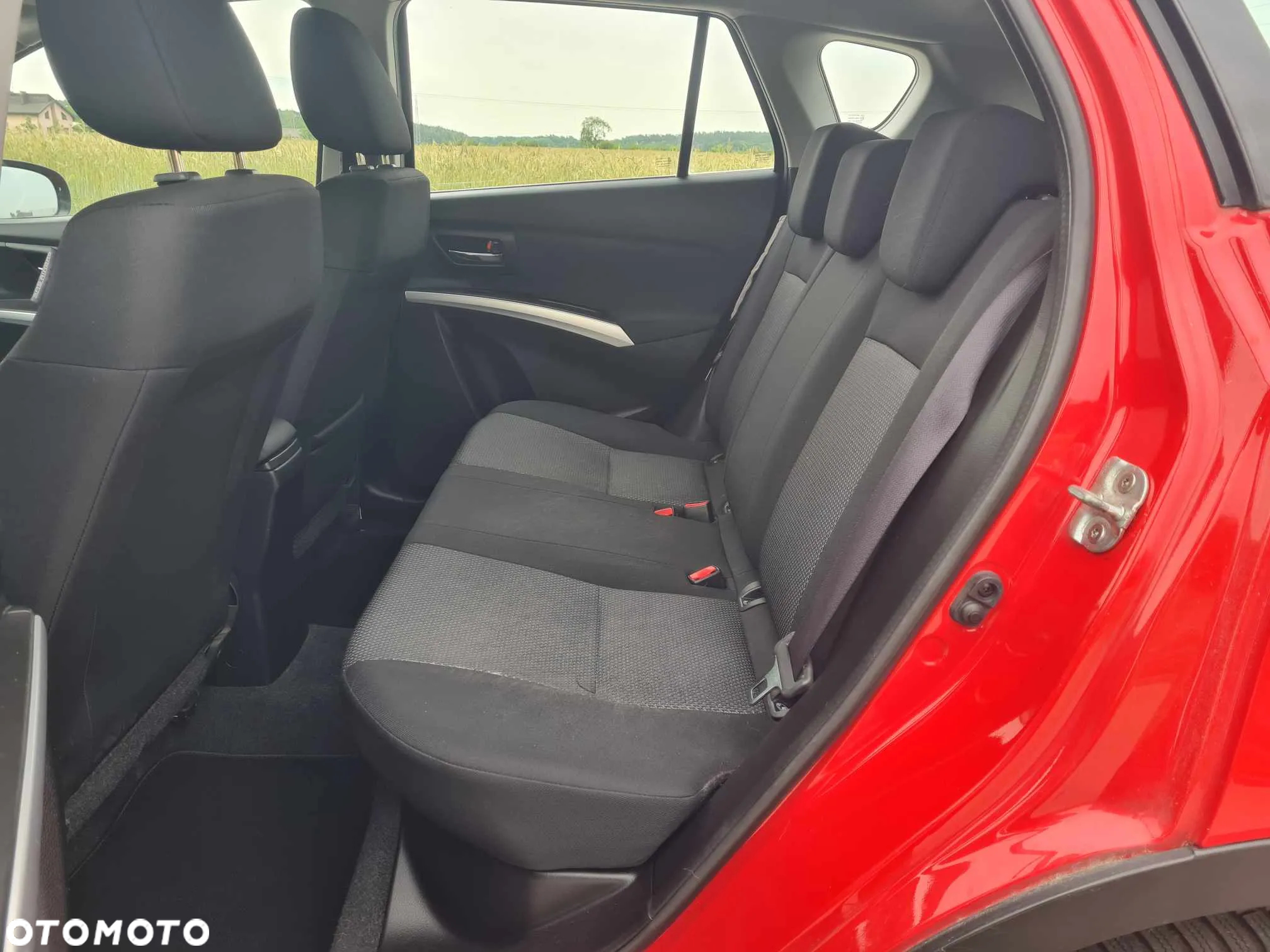 Suzuki SX4 S-Cross 1.6 Comfort - 12