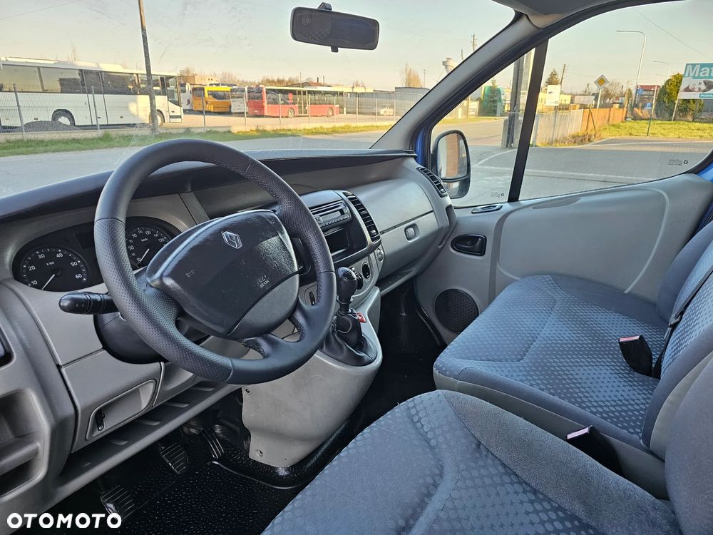 Renault Trafic - 9