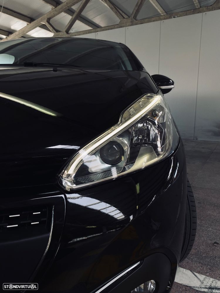 Peugeot 208 PureTech 110 Stop & Start Allure - 3