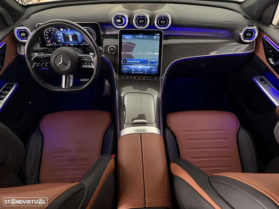 Mercedes-Benz GLC 300 e 4Matic 9G-TRONIC Edition AMG Line - 26