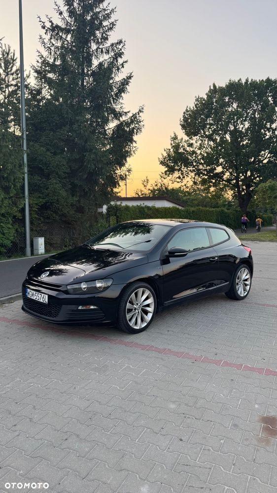 Volkswagen Scirocco 2.0 TSI DSG - 2