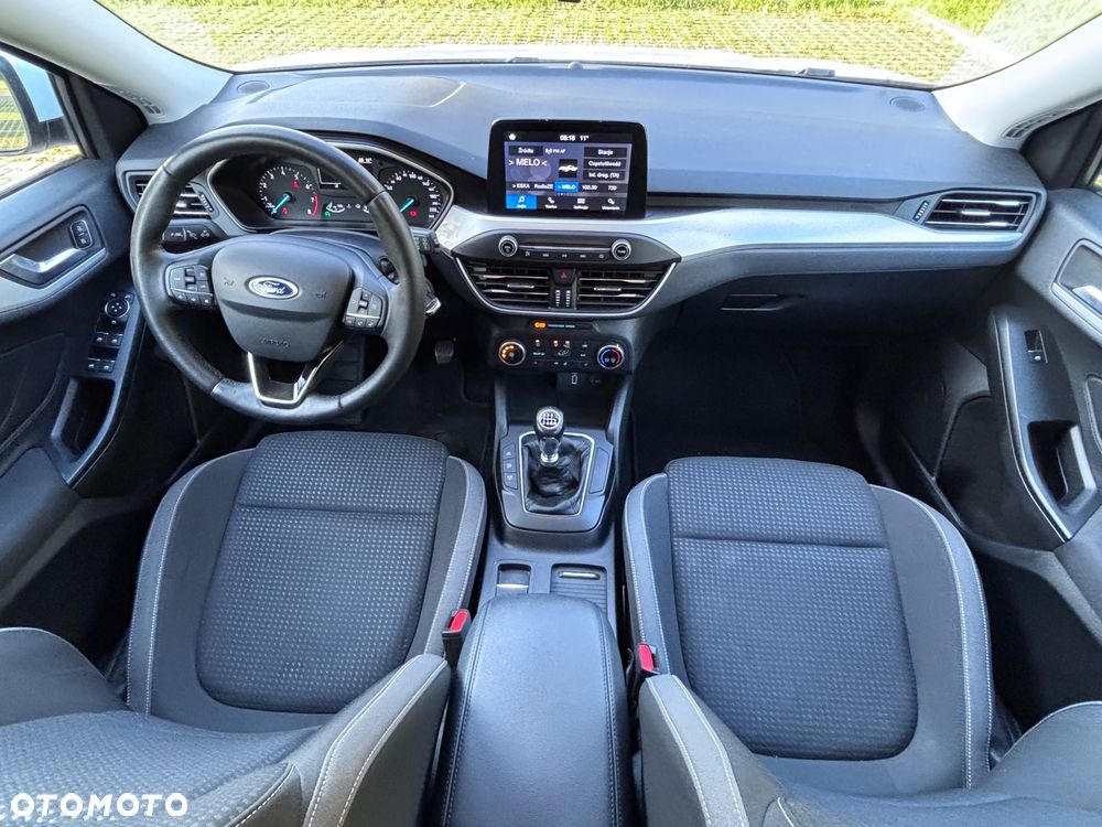 Ford Focus 1.0 EcoBoost Start-Stopp-System COOL&CONNECT DESIGN - 11
