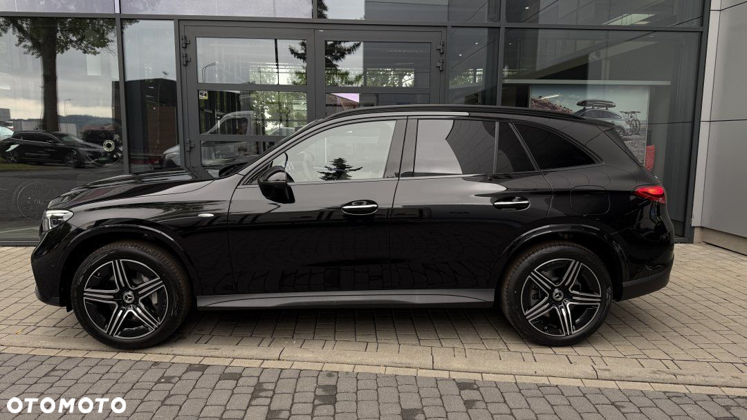Mercedes-Benz GLC - 2