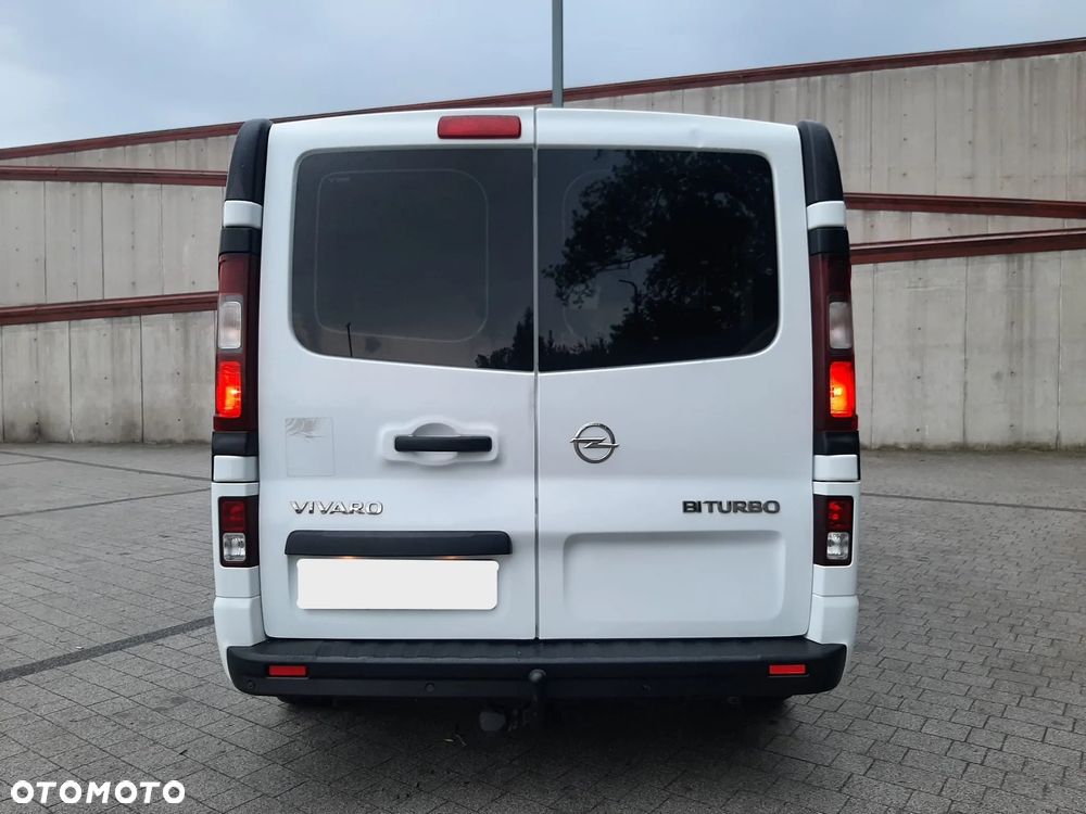Opel Vivaro - 13