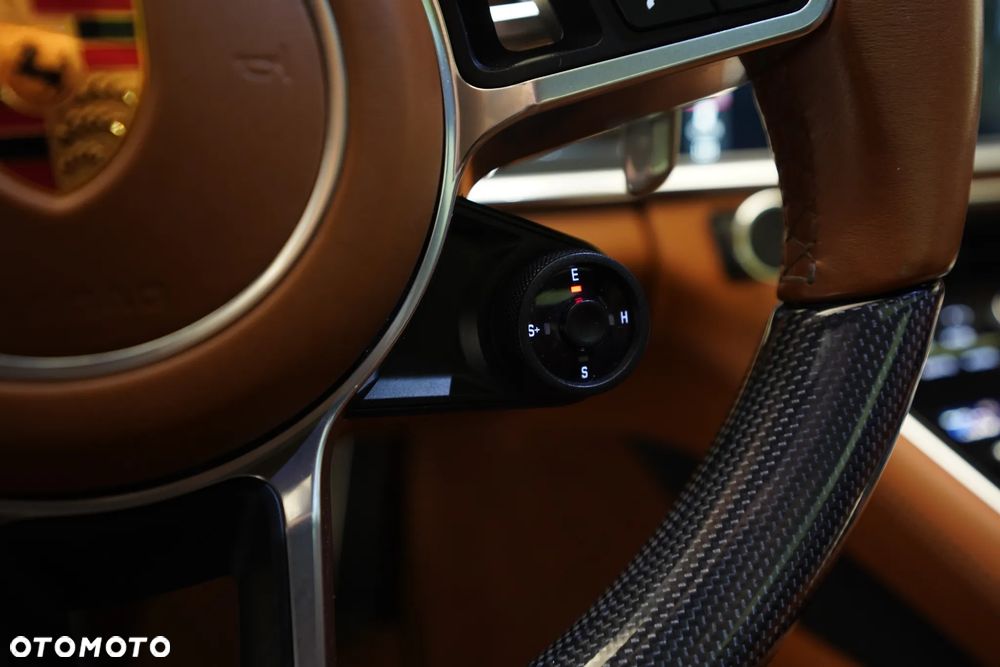 Porsche Panamera Turbo S e-Hybrid - 27