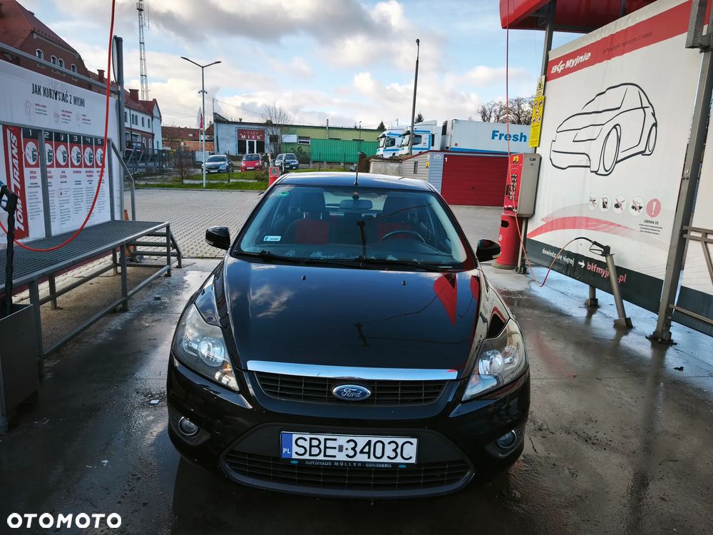 Ford Focus 1.6 Ti-VCT Trend - 1