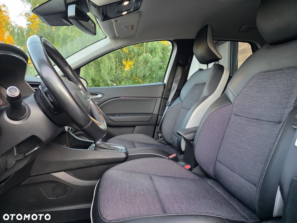 Renault Captur 1.3 TCe mHEV Intens EDC - 6