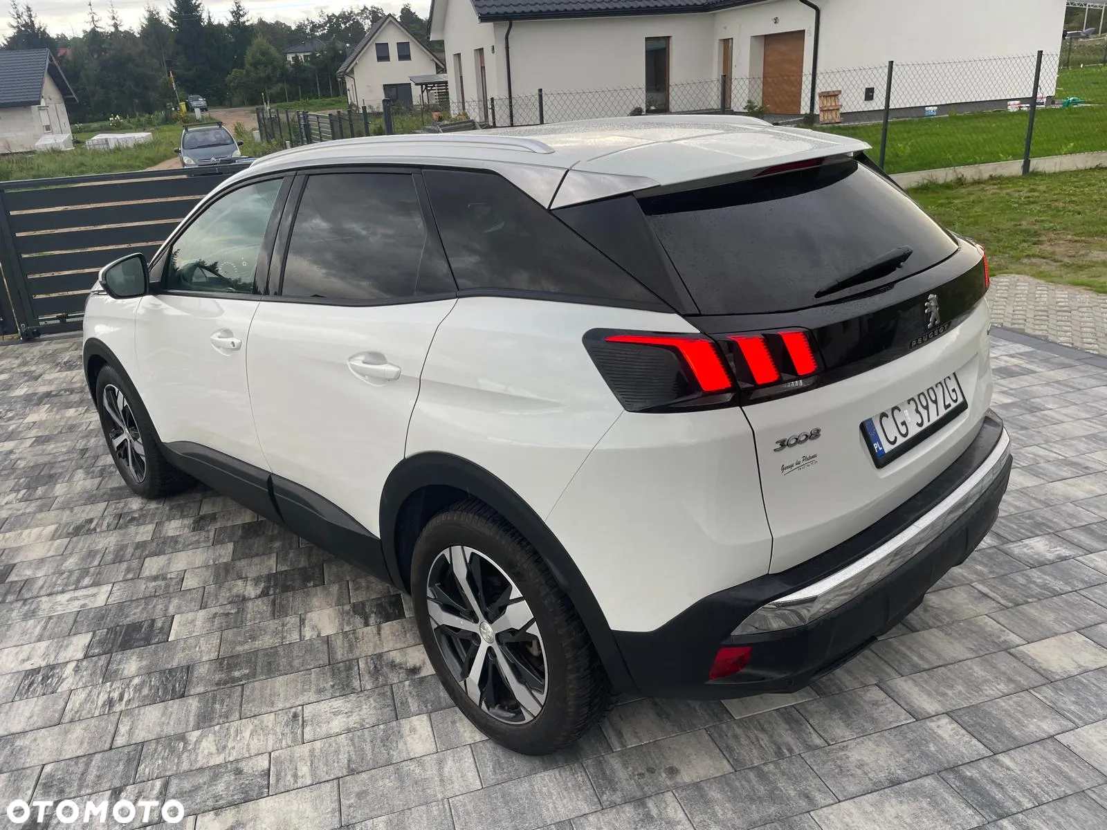 Peugeot 3008 1.2 PureTech Crossway S&S EAT6 - 11