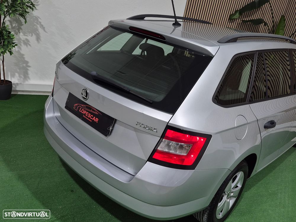 Skoda Fabia Break 1.0 TSI Style - 4