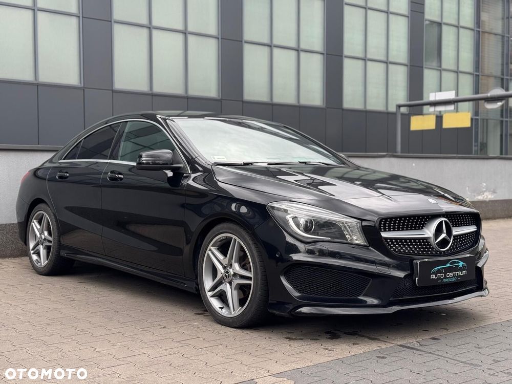 Mercedes-Benz CLA 200 7G-DCT AMG Line - 9