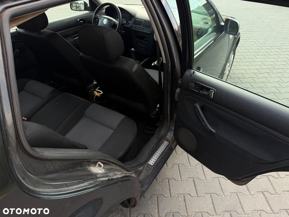 Volkswagen Golf 1.9 TDI Basis - 10