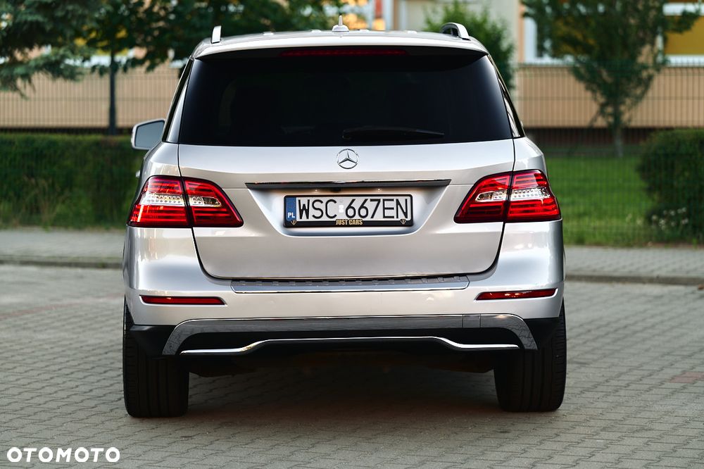 Mercedes-Benz ML 350 4Matic 7G-TRONIC - 12