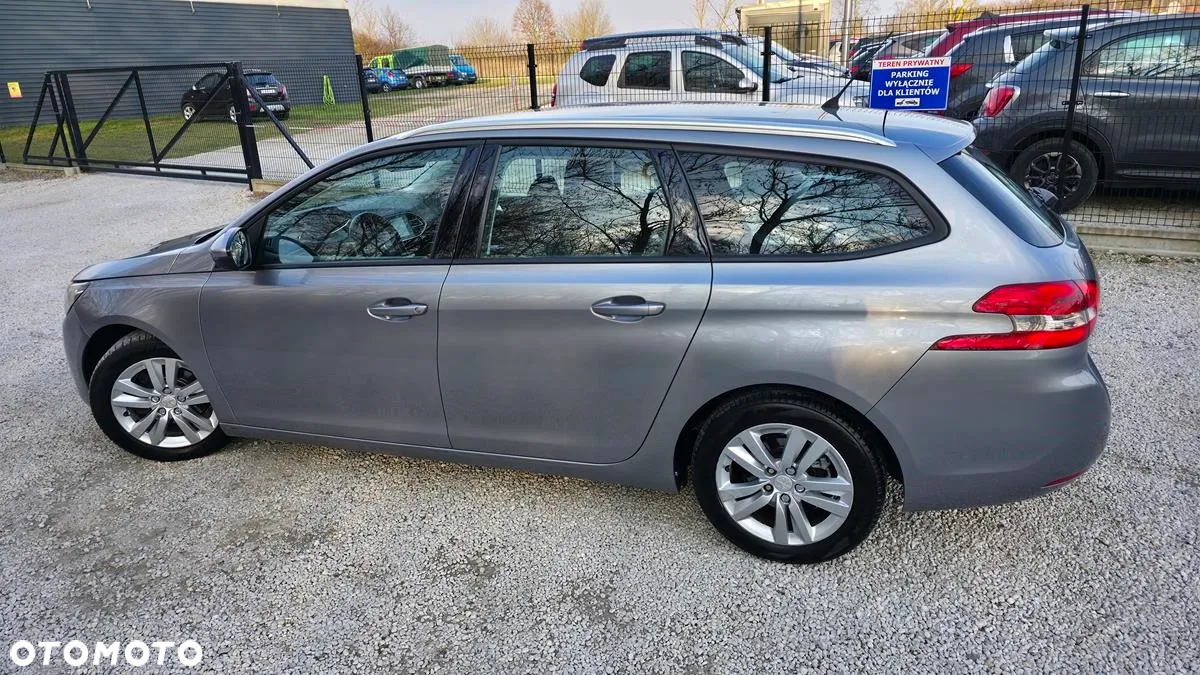 Peugeot 308 - 11