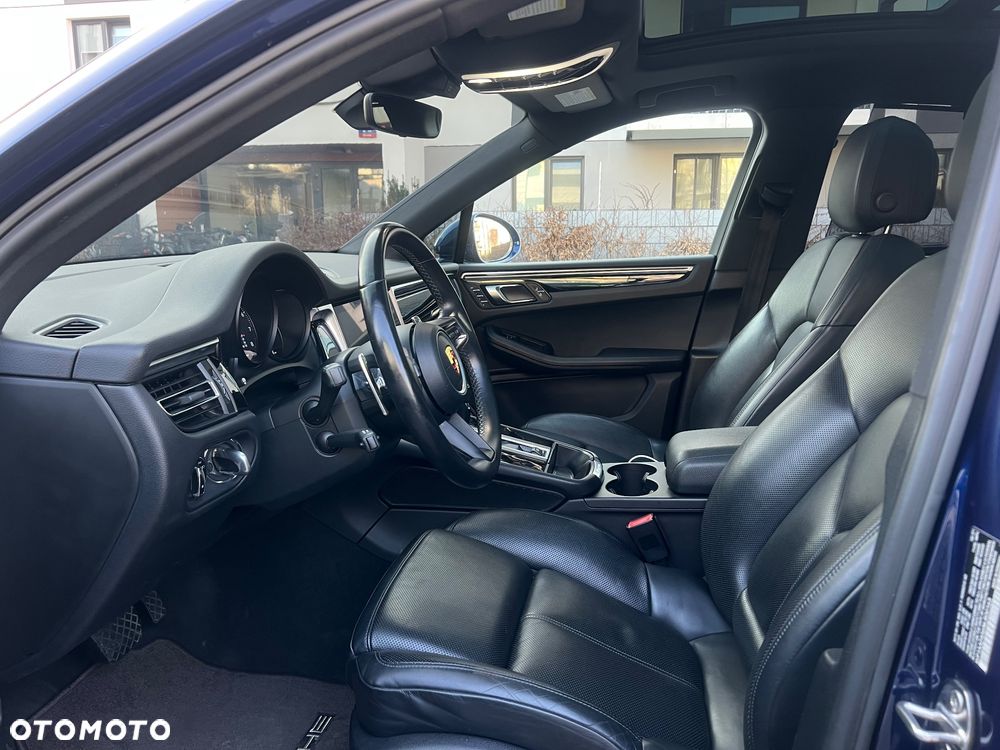 Porsche Macan - 13