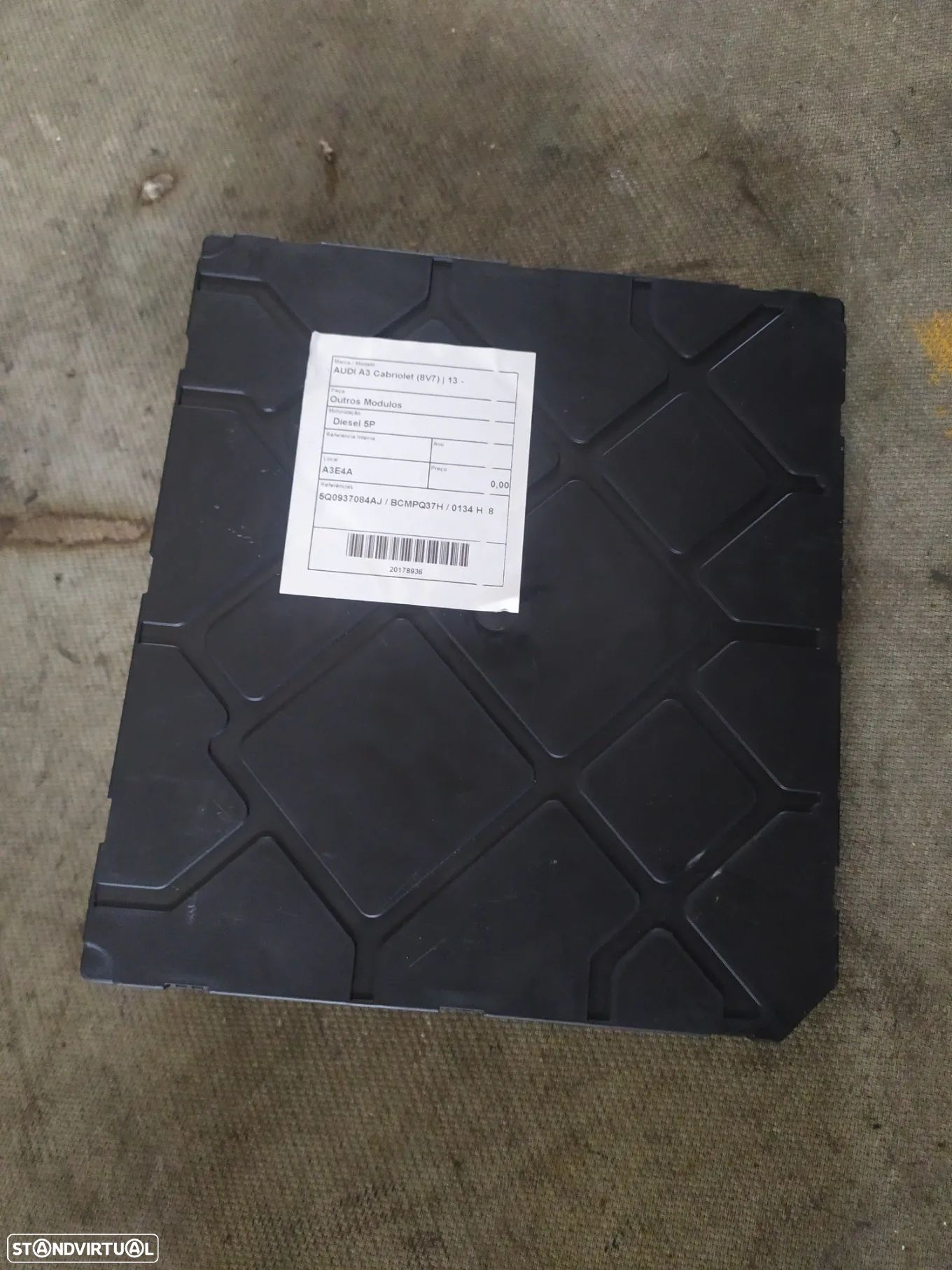 MODULO ELETRONICO AUDI A3 CABRIOLET/ 5Q0937084AJ / BCMPQ37H / 0134 H 8 - 1