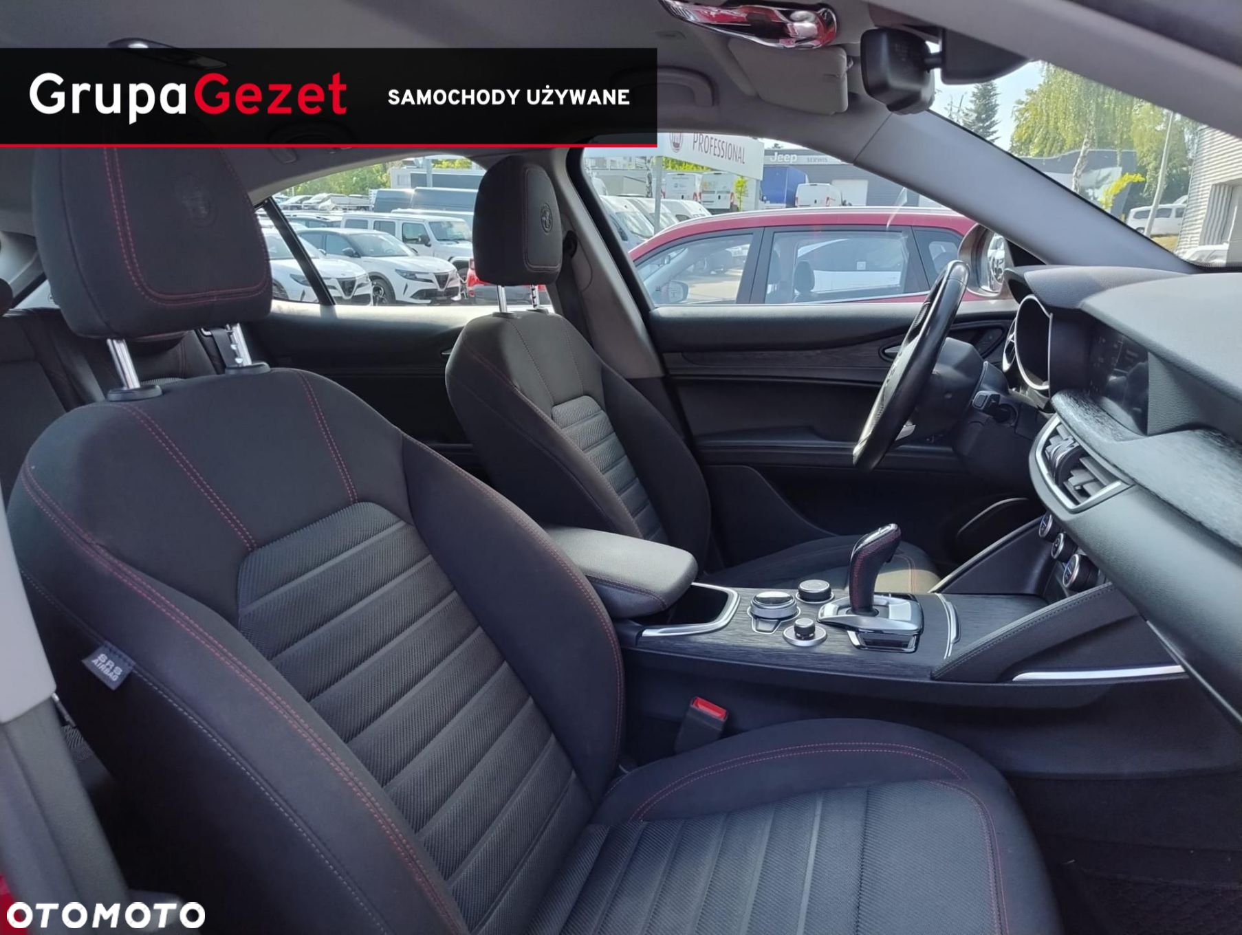 Alfa Romeo Stelvio - 14