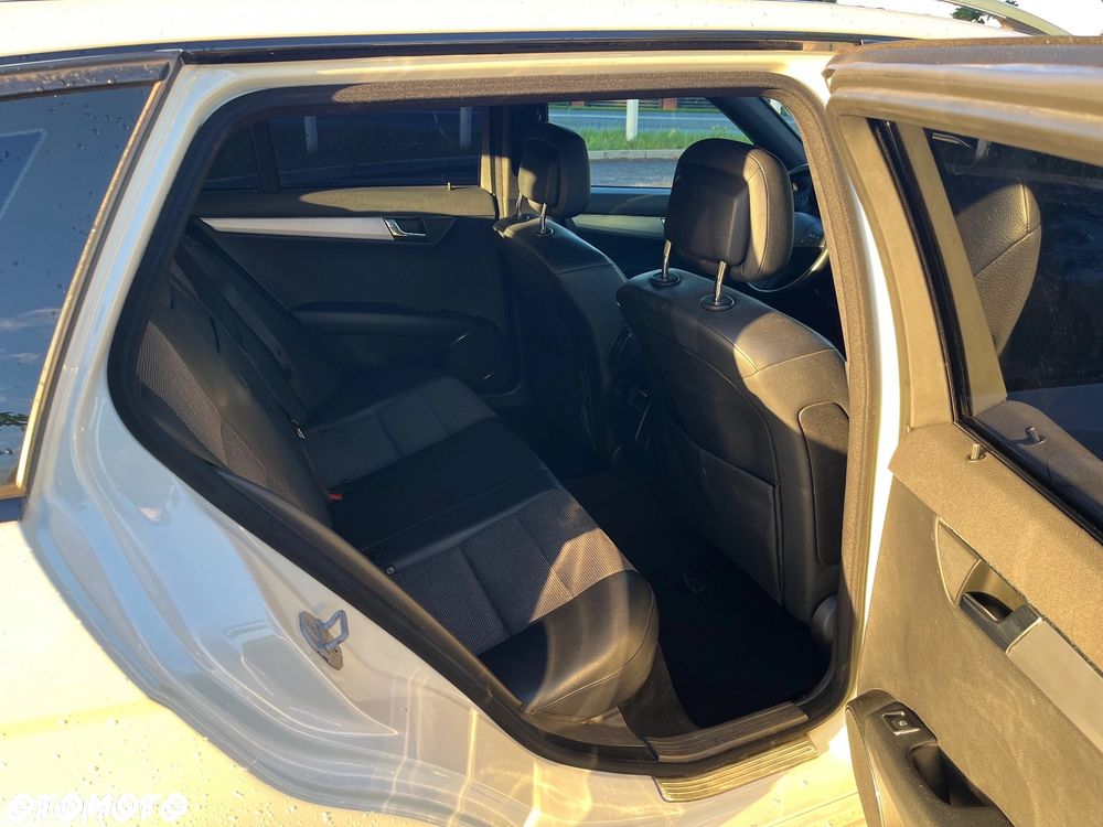 Mercedes-Benz Klasa C 200 Kompressor Automatik Avantgarde - 17