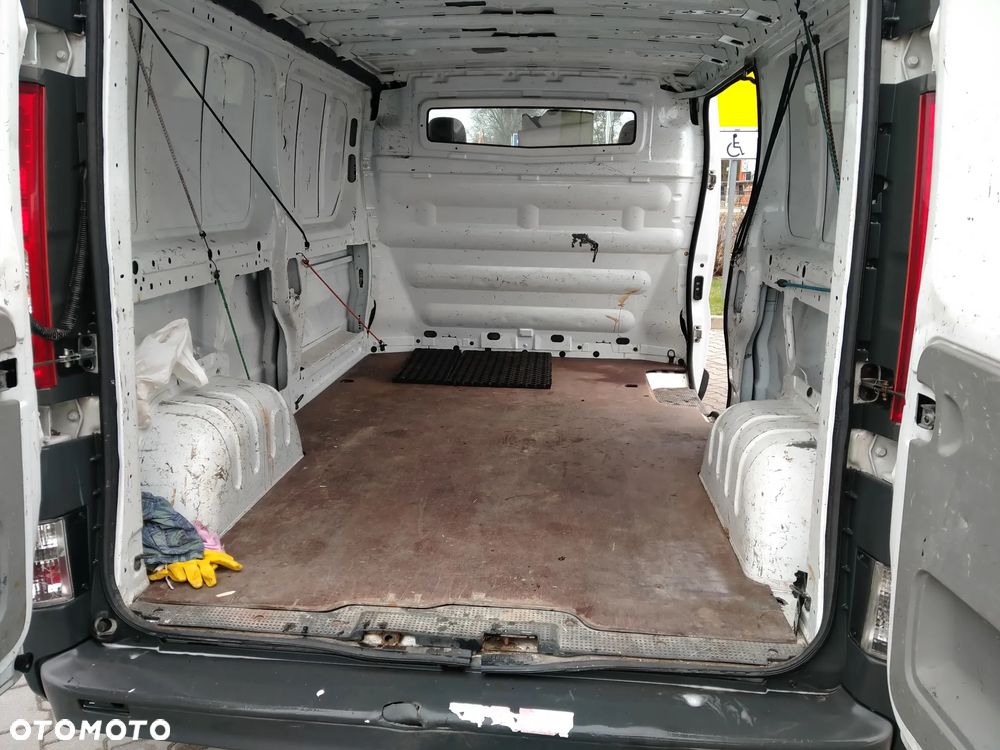 Opel Vivaro - 6